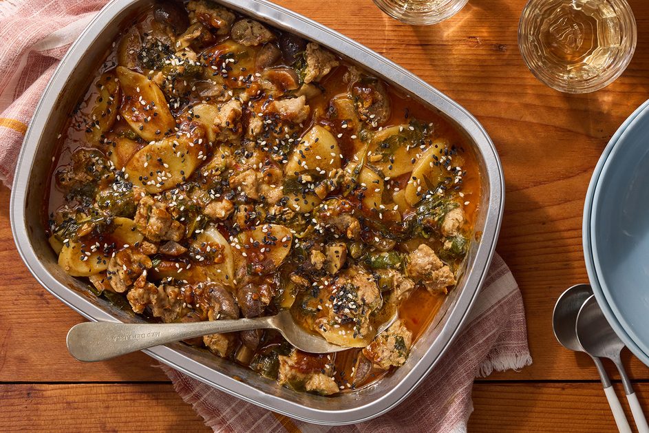 Sweet & Spicy Pork Rice Cakes