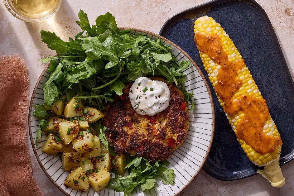 Crab Cakes & Tartar Sauce