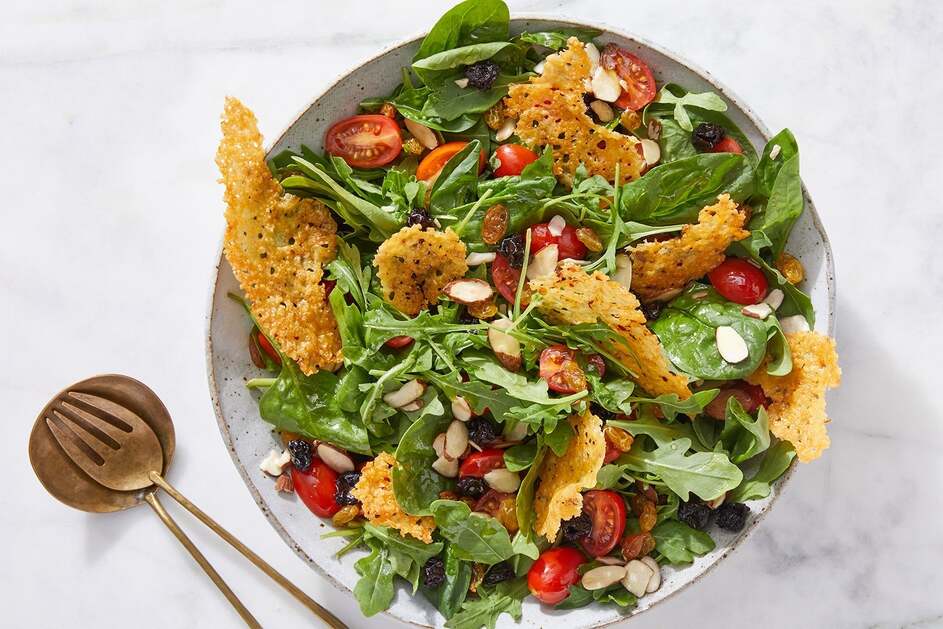 Smoked Gouda Cheese Crisp Salad