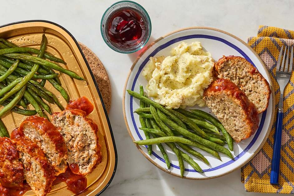 Spicy BBQ-Glazed Pork Meatloaf