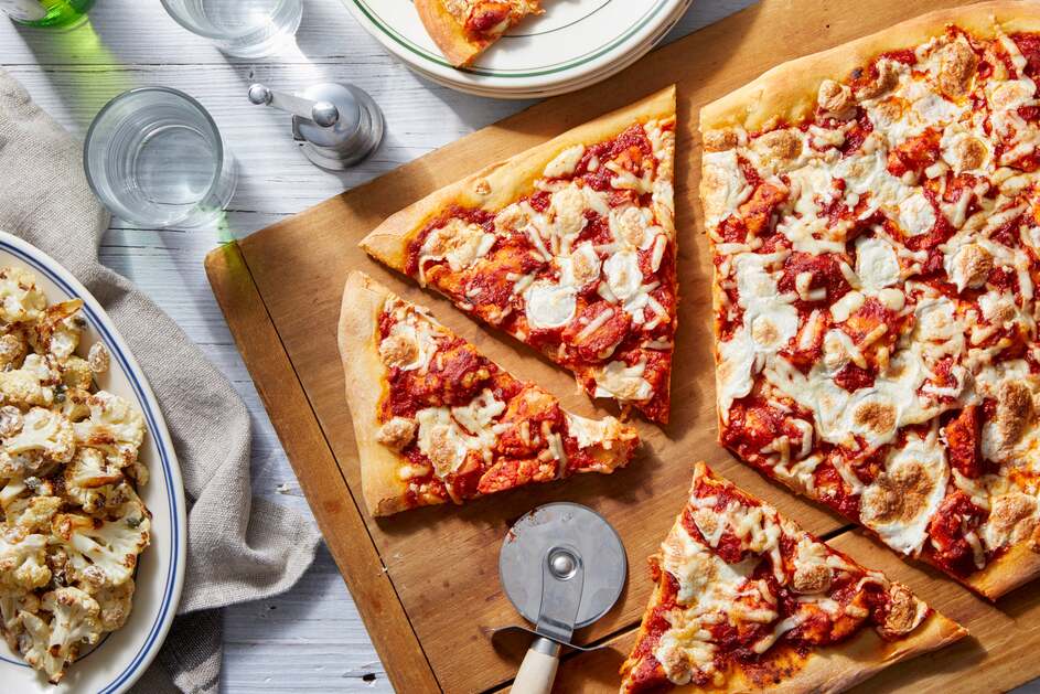 Cheesy Chicken Pizza