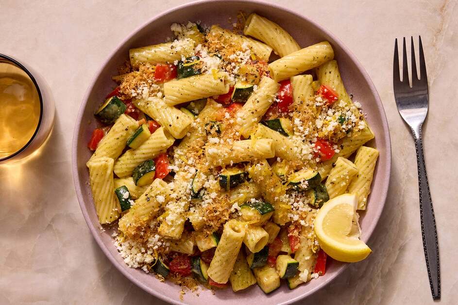 Roasted Garlic & Basil Pesto Pasta