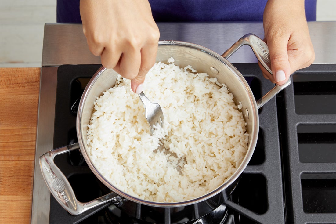 recipe-step-image-Cook the rice:}