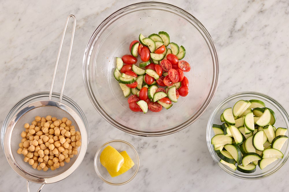 recipe-step-image-Prepare the ingredients}