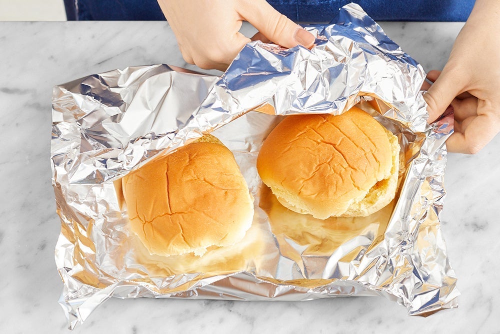 recipe-step-image-Warm the buns & serve your dish }