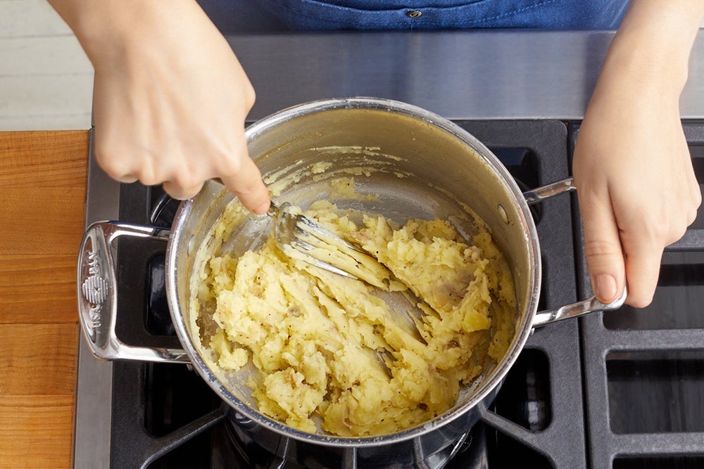 recipe-step-image-Cook & mash the potatoes}