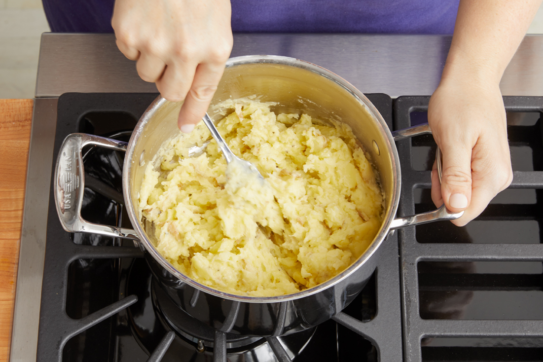 recipe-step-image-Cook & mash the potatoes}