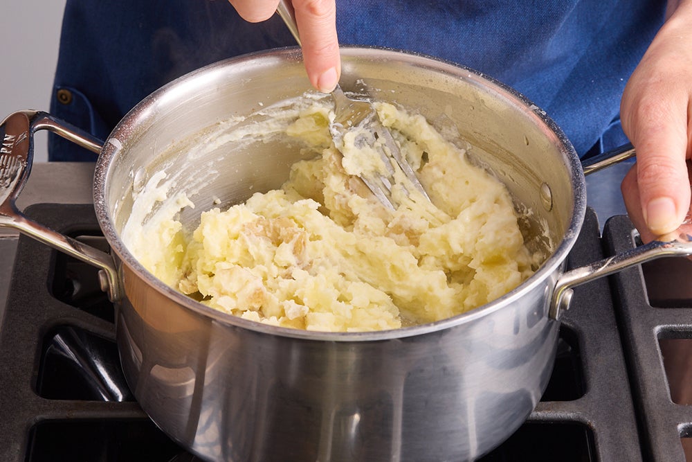 recipe-step-image-Cook & mash the potatoes}