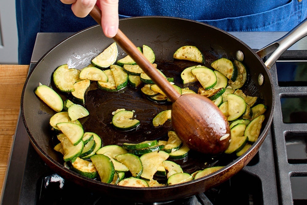 recipe-step-image-Cook the zucchini}