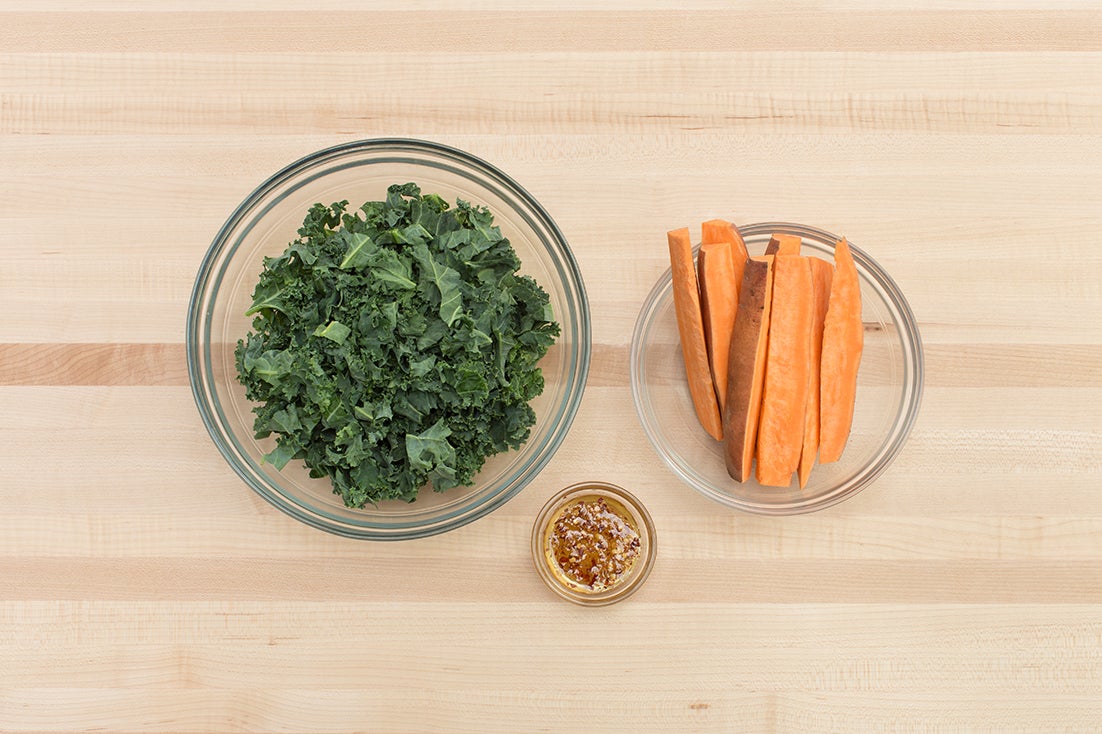 recipe-step-image-Prepare the ingredients & make the hot honey:}