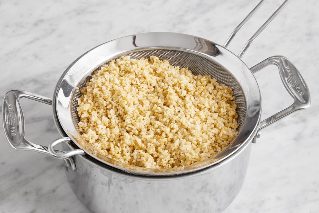 recipe-step-image-Cook the freekeh:}
