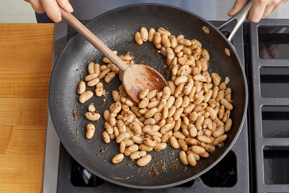 recipe-step-image-Cook the beans}