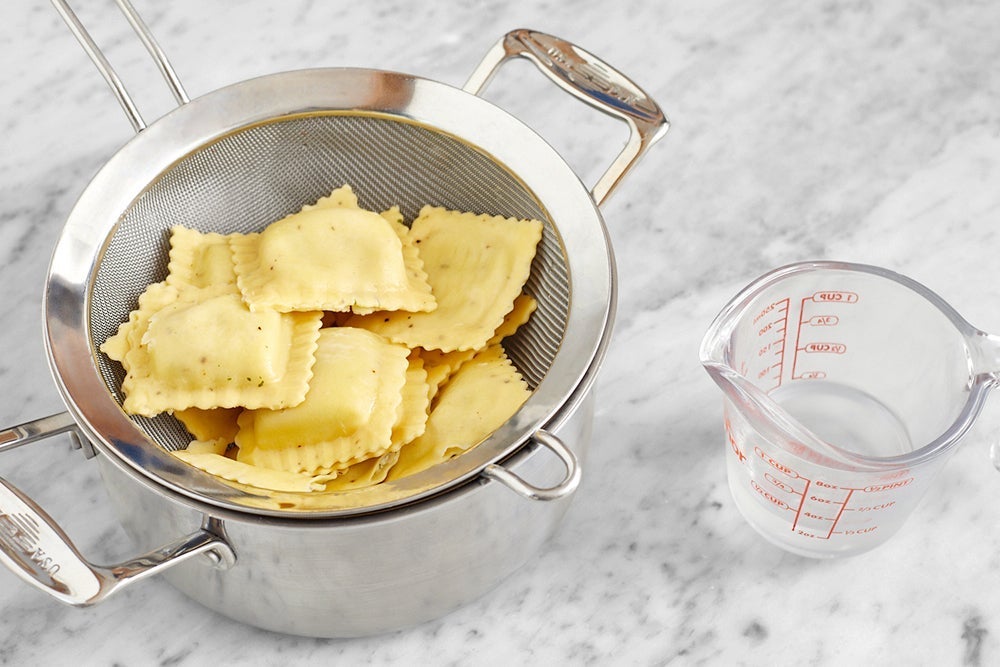 recipe-step-image-Cook the pasta }