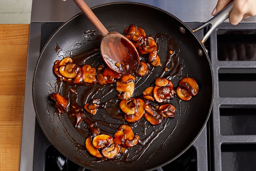recipe-step-image-Cook & glaze the mushrooms}