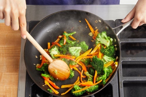 recipe-step-image-Cook the vegetables:}