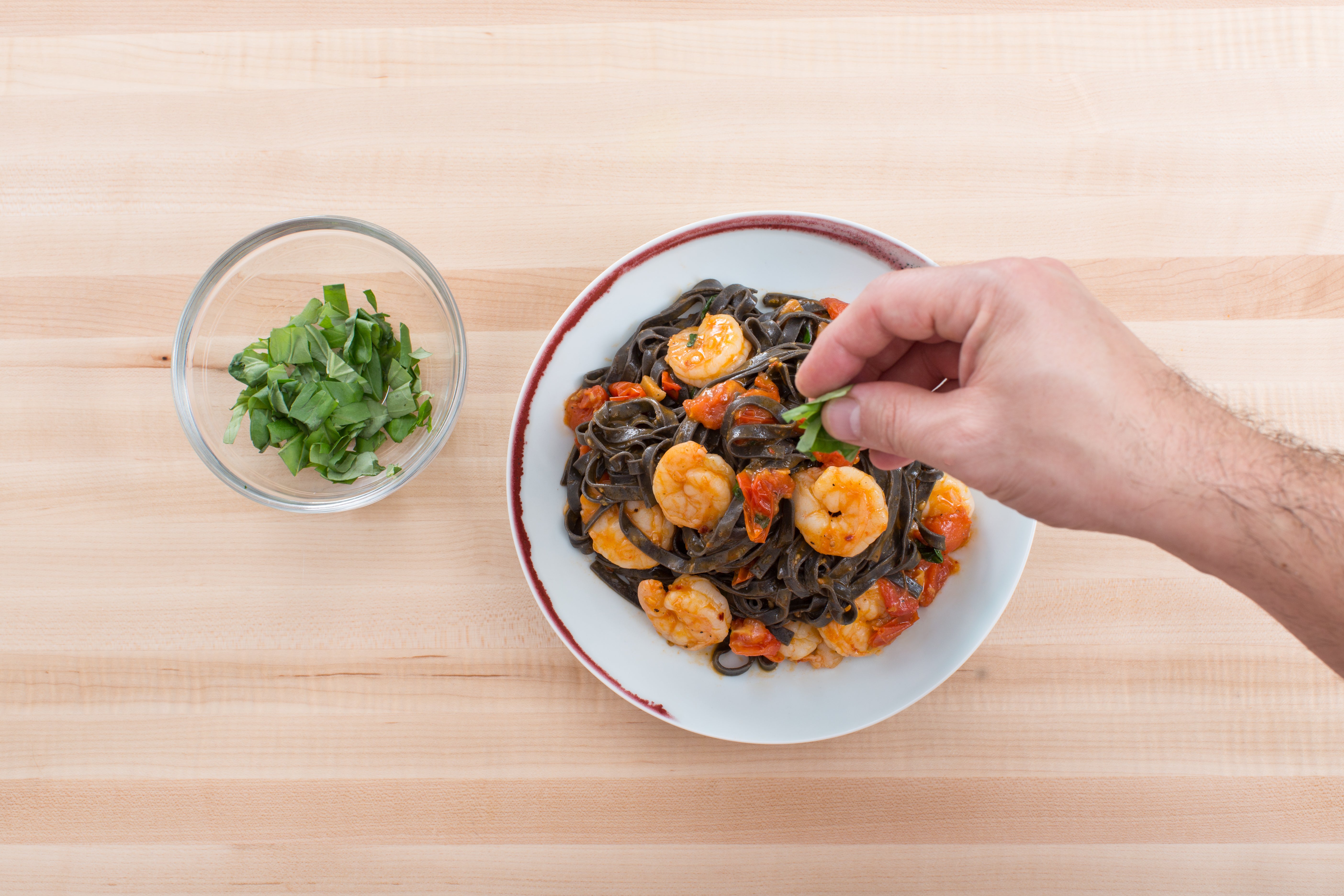 recipe-step-image-Plate your dish:}
