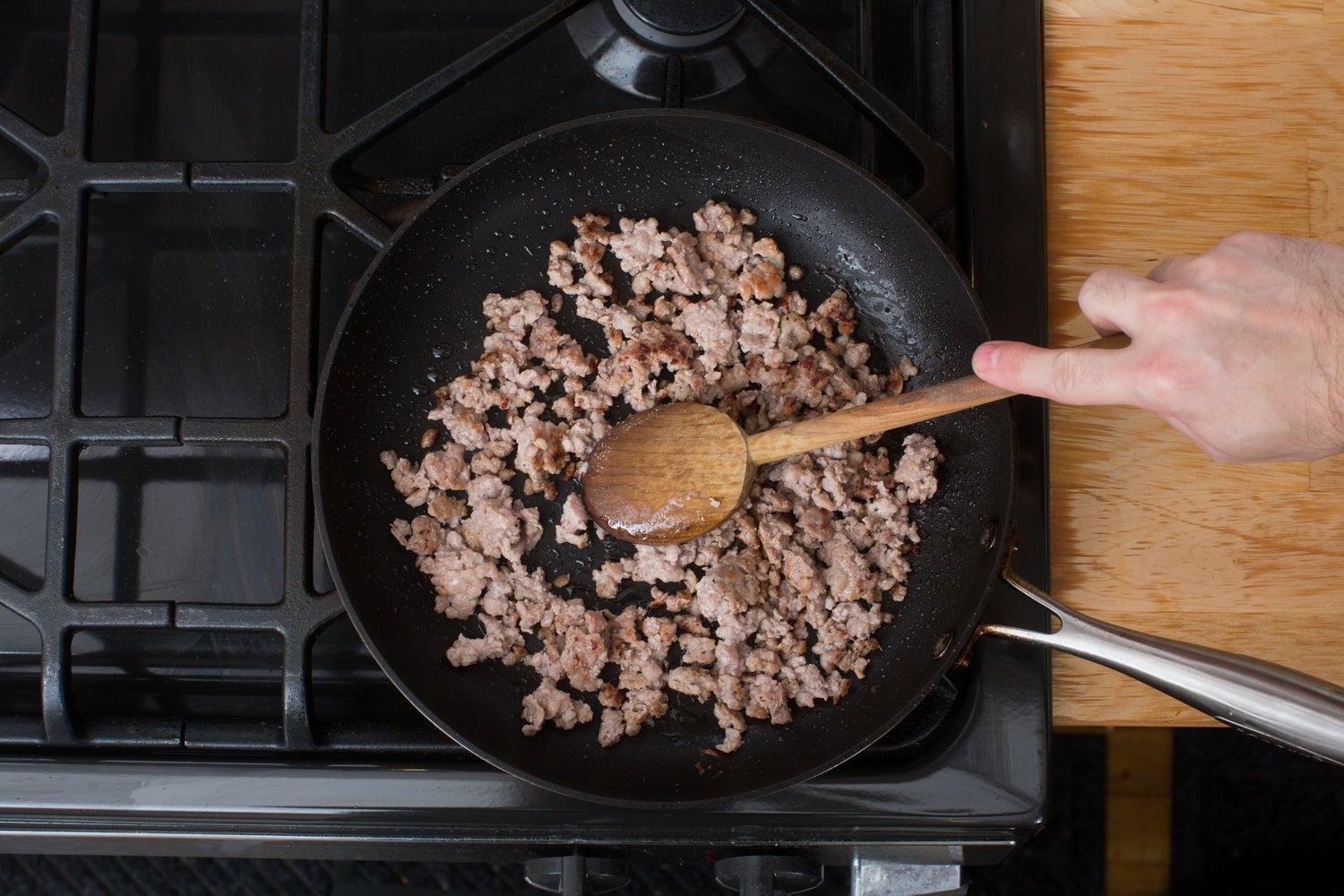 recipe-step-image-Cook the pork:}