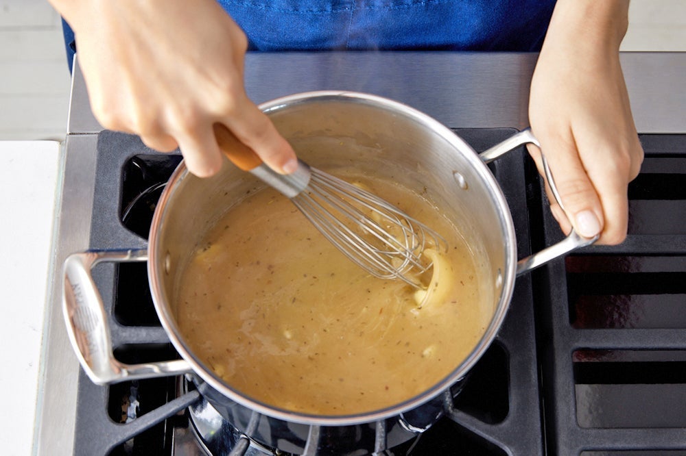 recipe-step-image-Make the gravy}