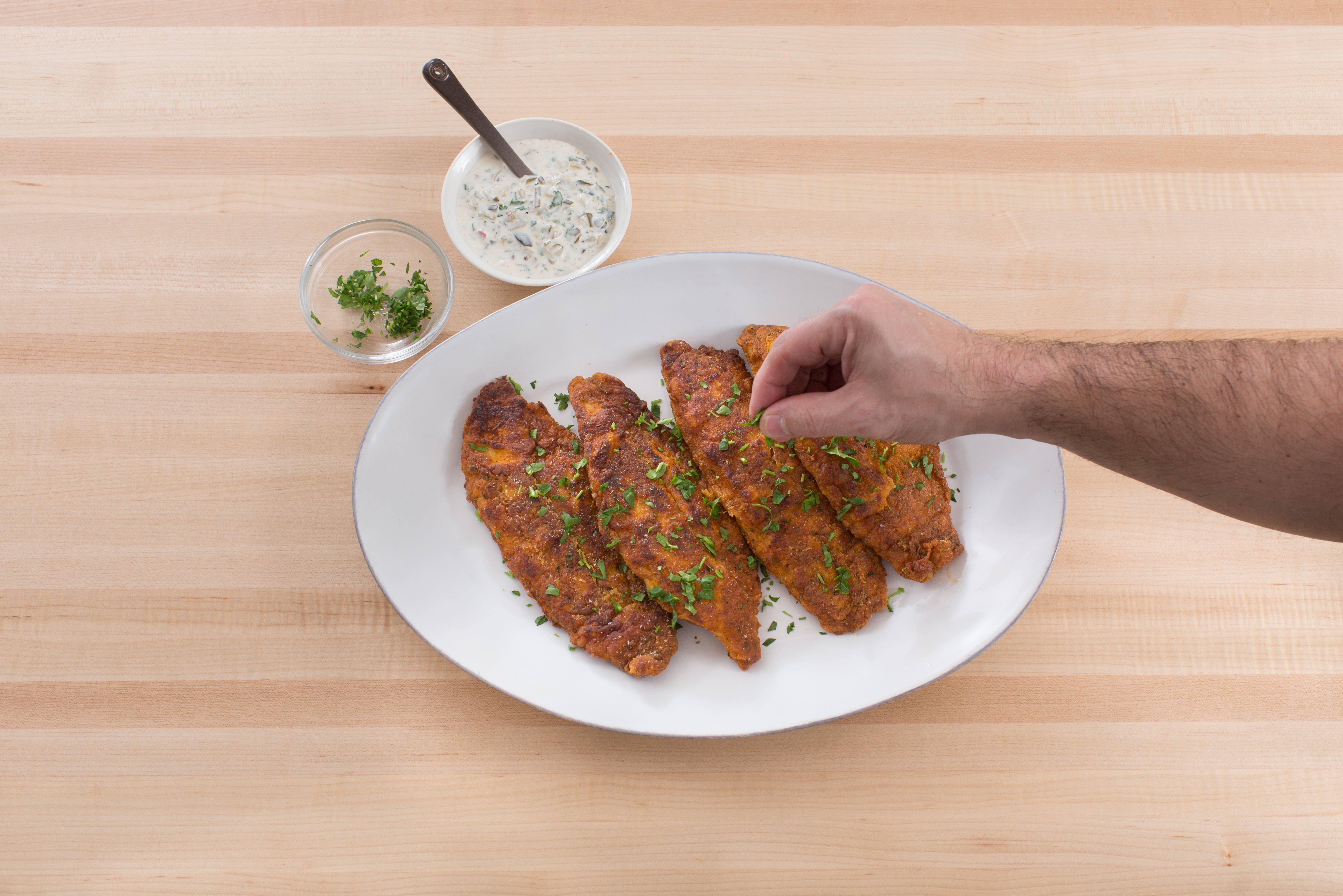 recipe-step-image-Make the tartar sauce & serve your dish:}