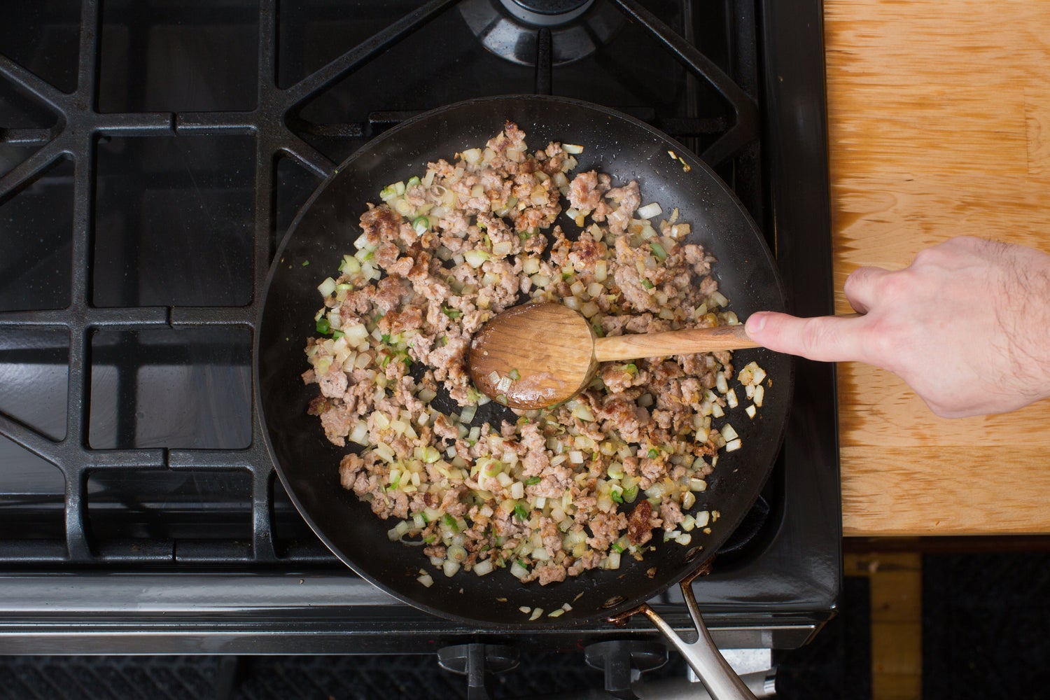 recipe-step-image-Cook the aromatics:}