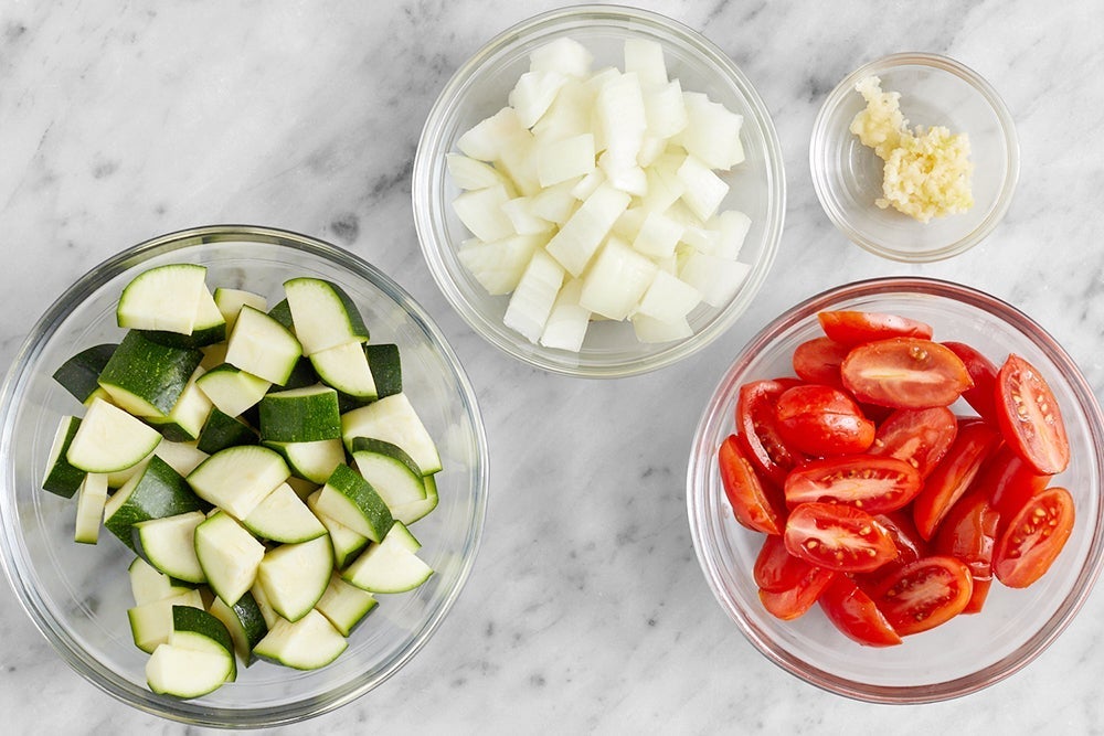 recipe-step-image-Prepare the ingredients}