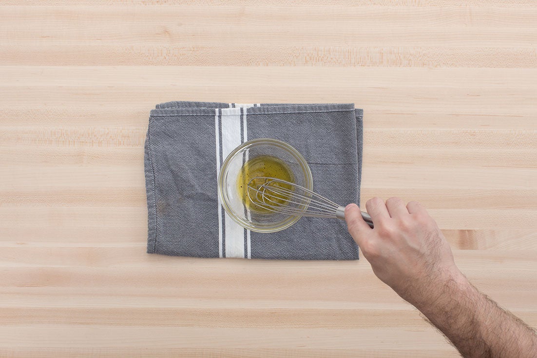 recipe-step-image-Make the vinaigrette:}