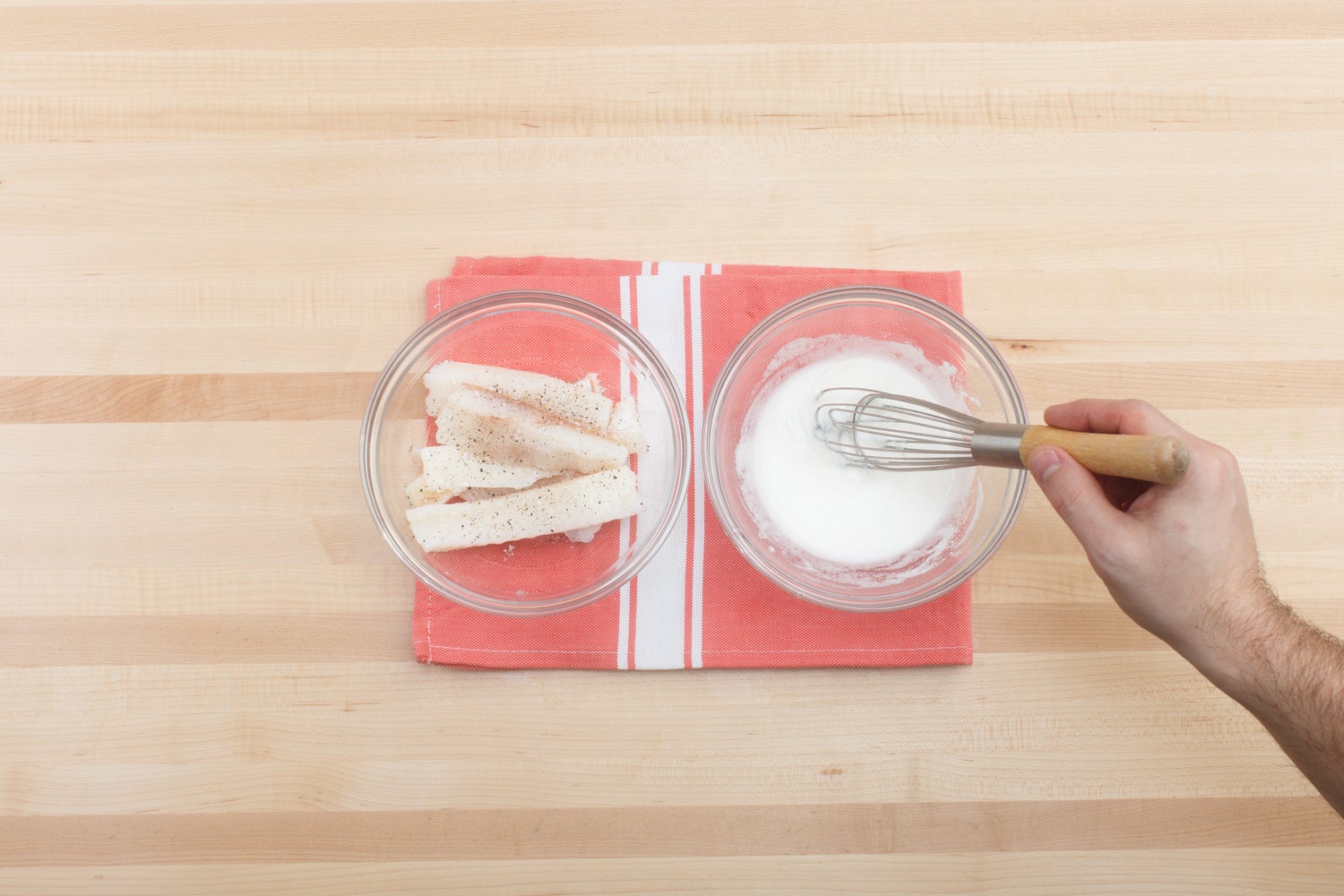 recipe-step-image-Prepare the cod & make the batter:}