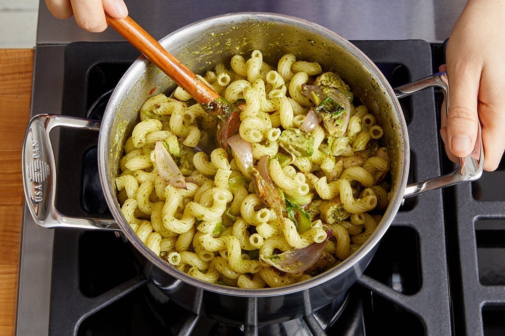 recipe-step-image-Finish the pasta & serve your dish}