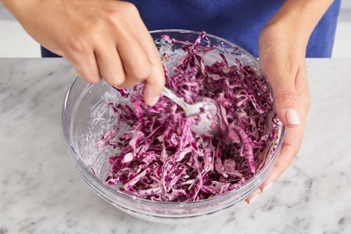 recipe-step-image-Make the slaw:}
