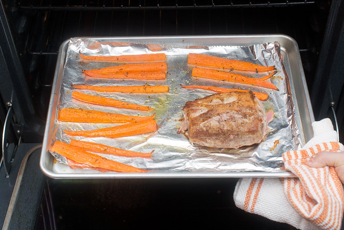 recipe-step-image-Roast the pork & carrots:}