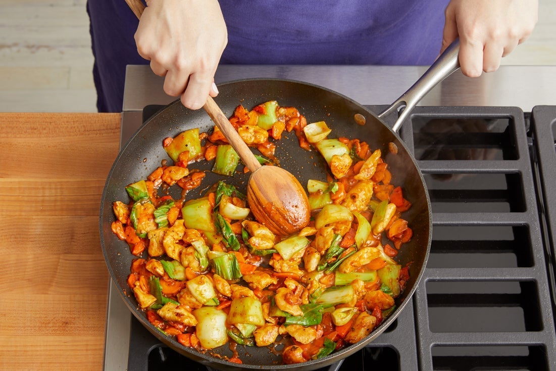 recipe-step-image-Finish the stir-fry}