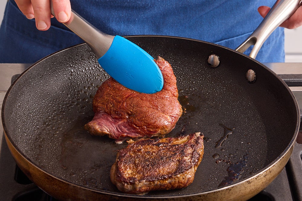 recipe-step-image-Cook the steaks}