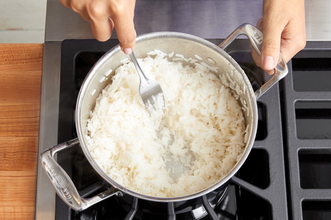recipe-step-image-Cook the rice: }