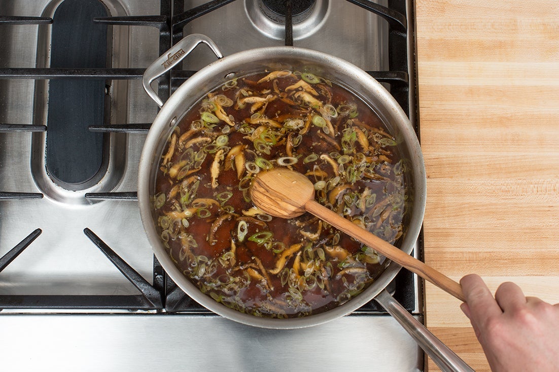 recipe-step-image-Make the broth:}