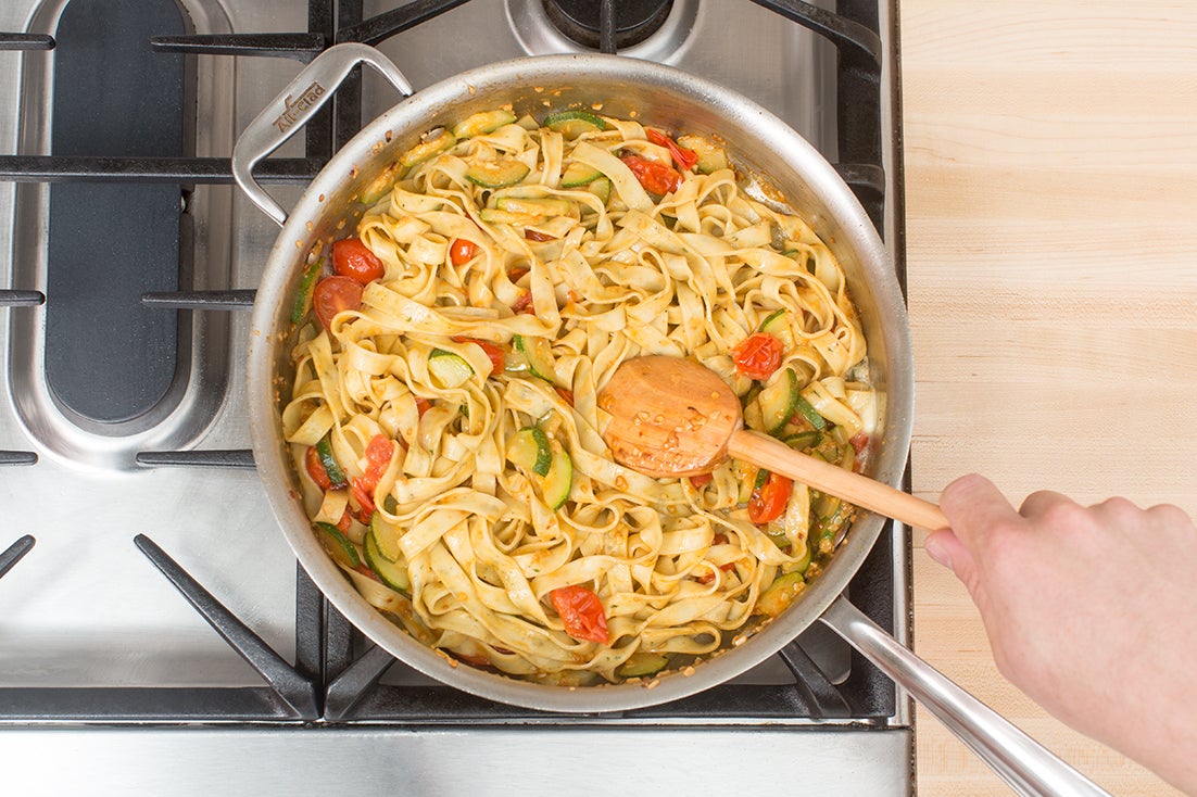 recipe-step-image-Finish the pasta:}
