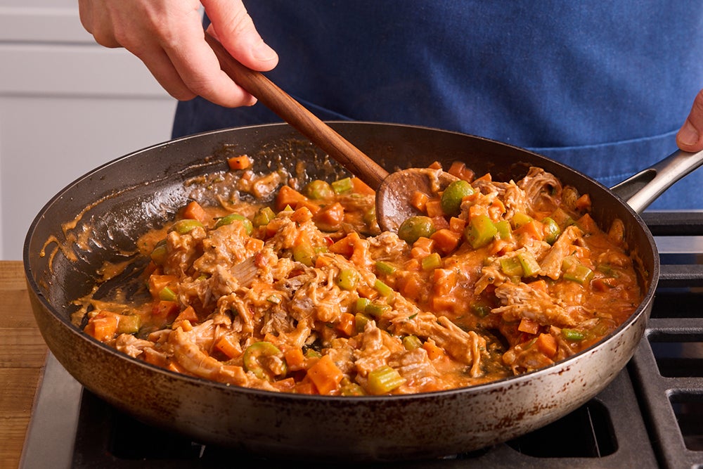 recipe-step-image-Make the ragù}