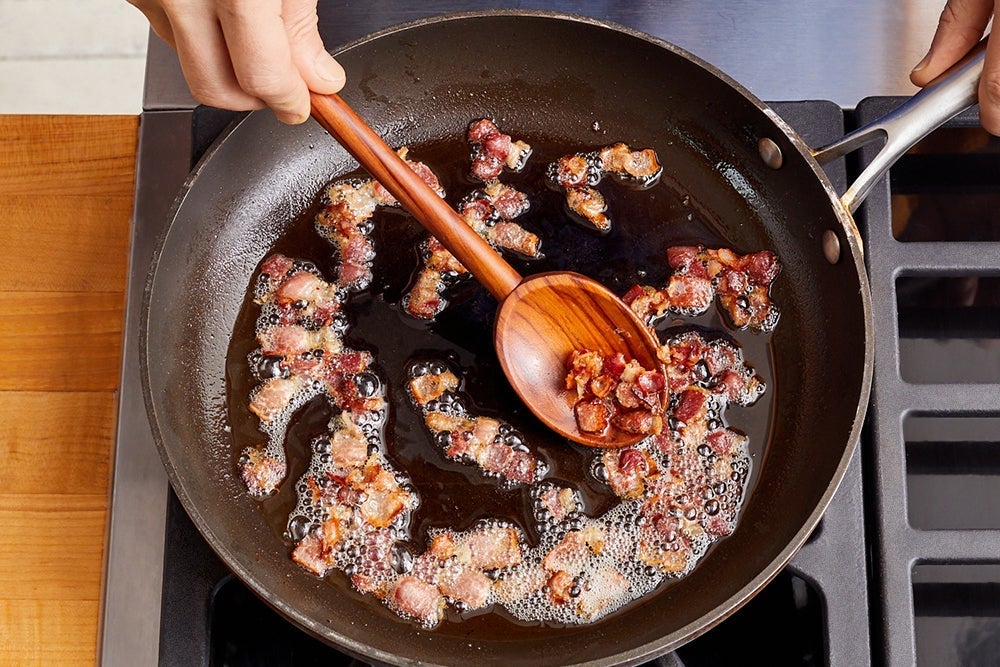 recipe-step-image-Cook the bacon}