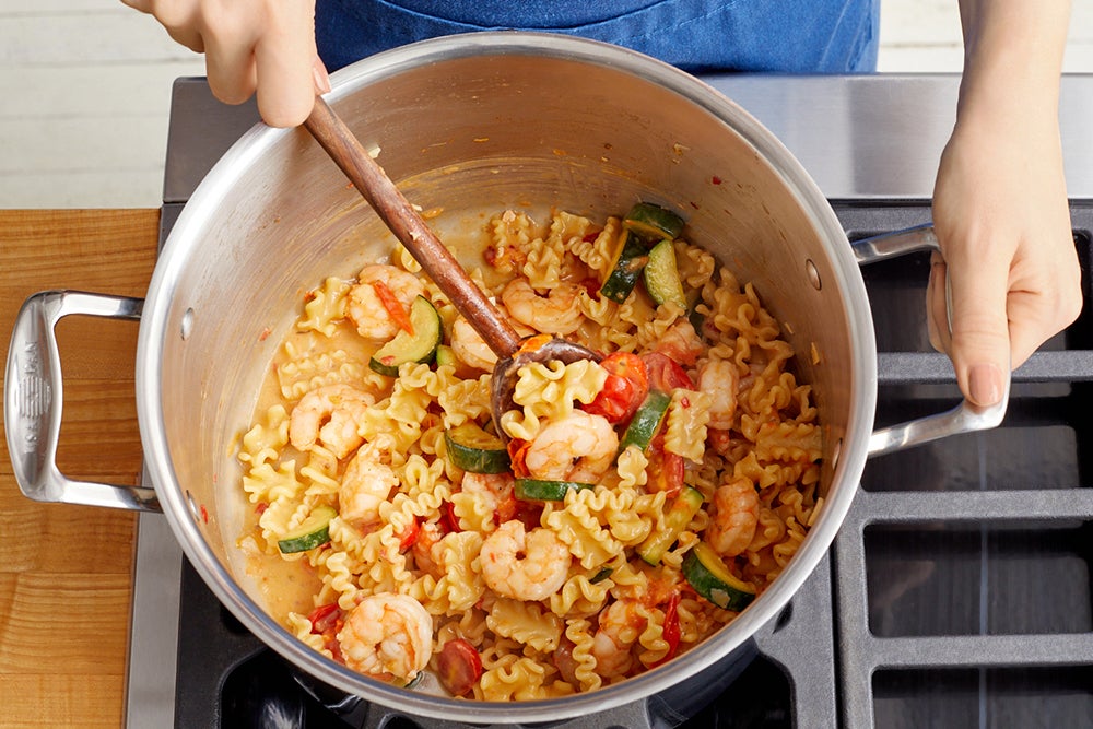 recipe-step-image-Finish the pasta & serve your dish}