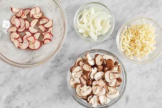 recipe-step-image-Prepare the ingredients & marinate the radishes}