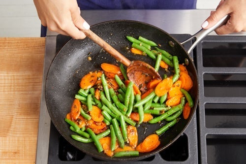 recipe-step-image-Cook the vegetables:}