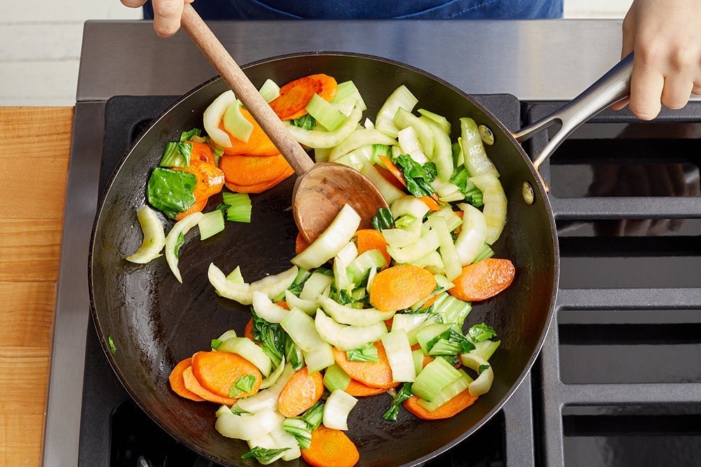 recipe-step-image-Cook the vegetables}