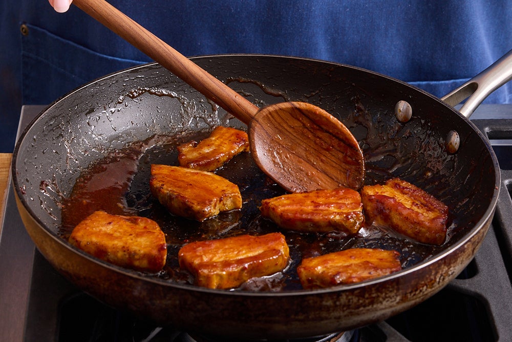 recipe-step-image-Glaze the pork belly }
