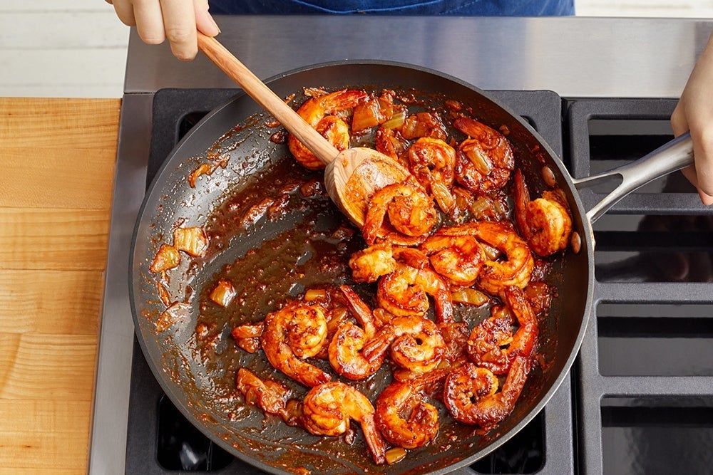 recipe-step-image-Cook the shrimp & serve your dish}