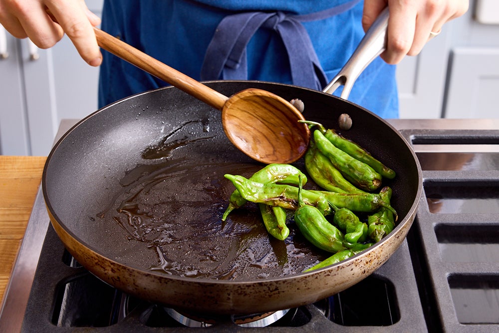 recipe-step-image-Cook the peppers}