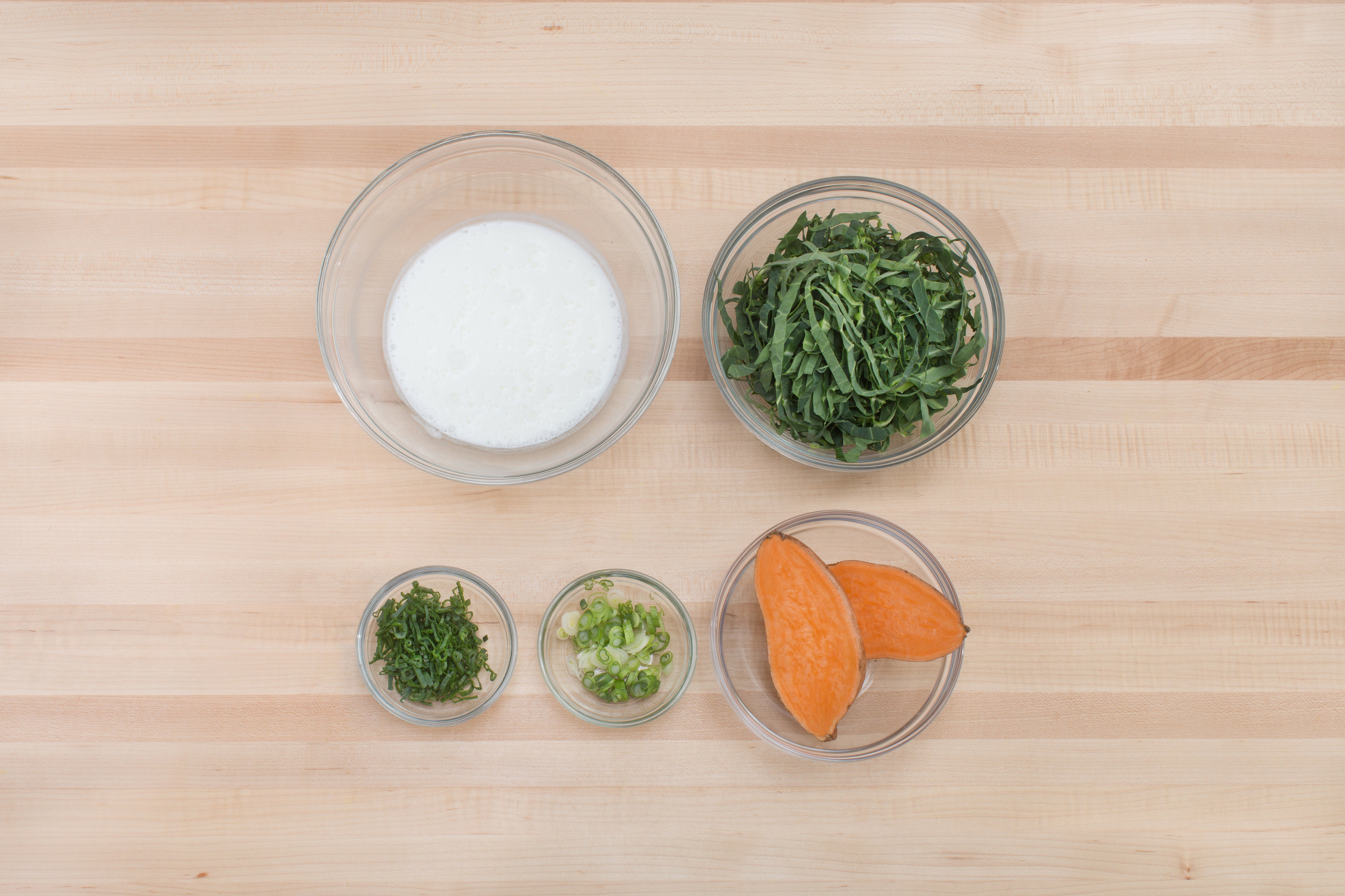 recipe-step-image-Prepare the ingredients:}