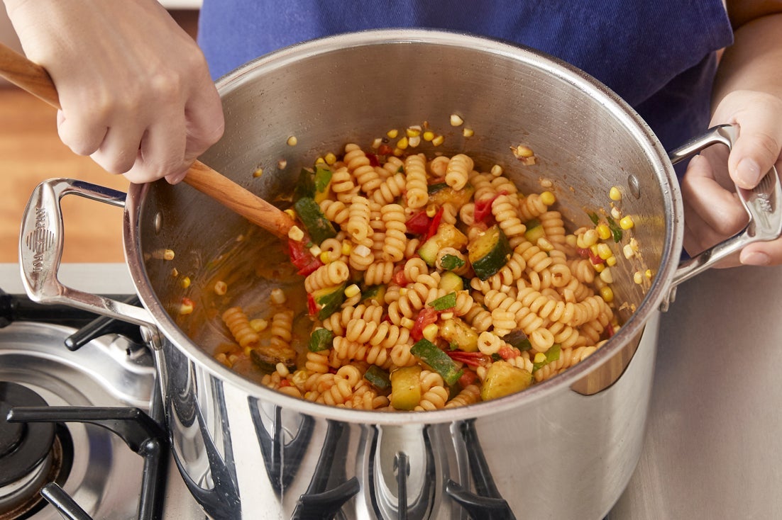 recipe-step-image-Finish the pasta:}