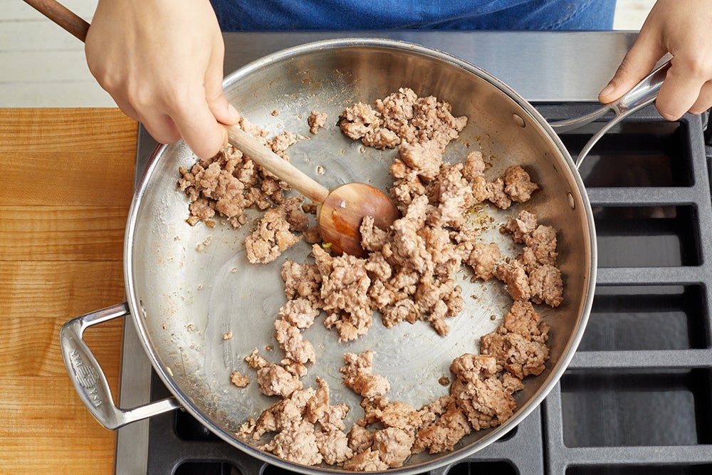 recipe-step-image-Cook the pork}