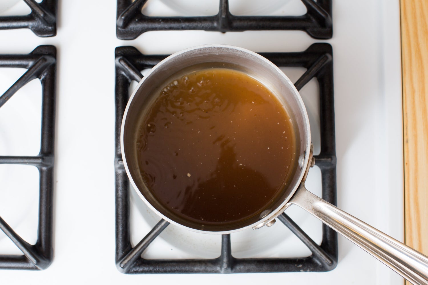 recipe-step-image-Make the jus:}