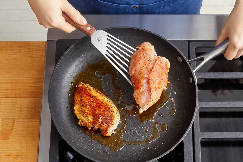 recipe-step-image-Roast the chicken }