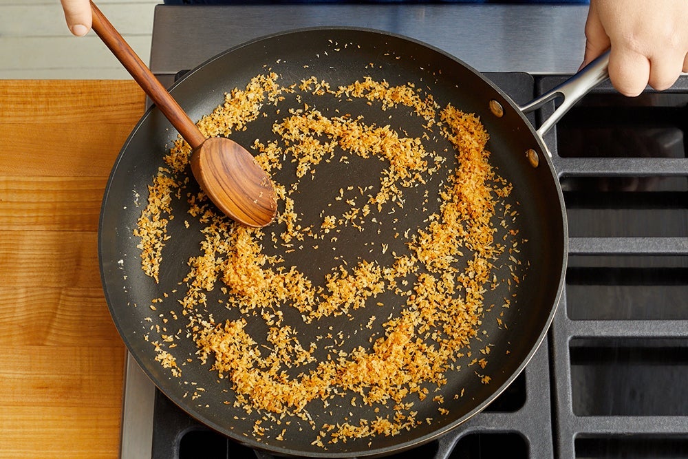 recipe-step-image-Toast the breadcrumbs}